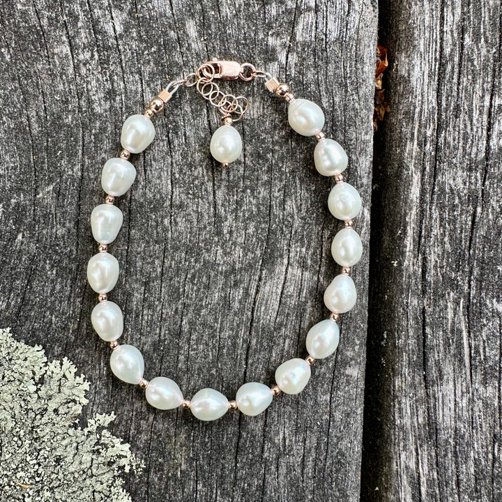 White rice freshwater pearl bracelet