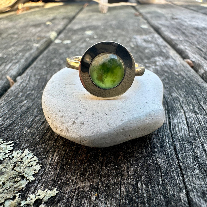 9ct Gold New Zealand greenstone Clouds ring