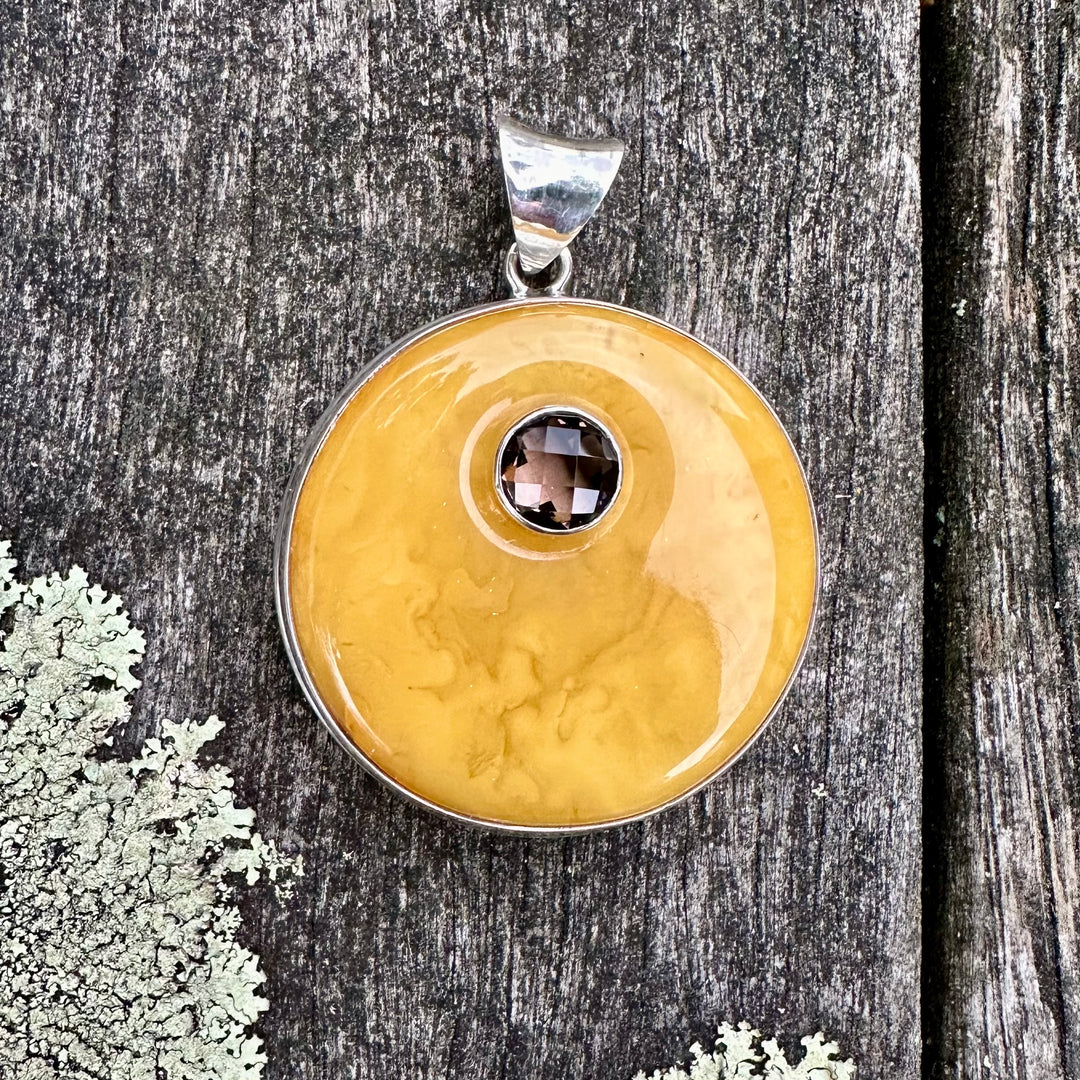 Butterscotch Baltic Amber pendant