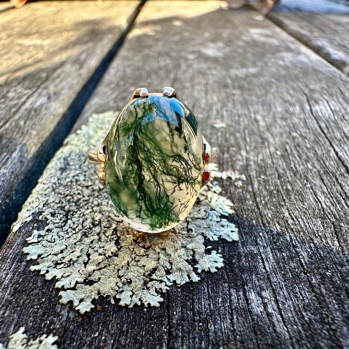 Vintage moss agate ring