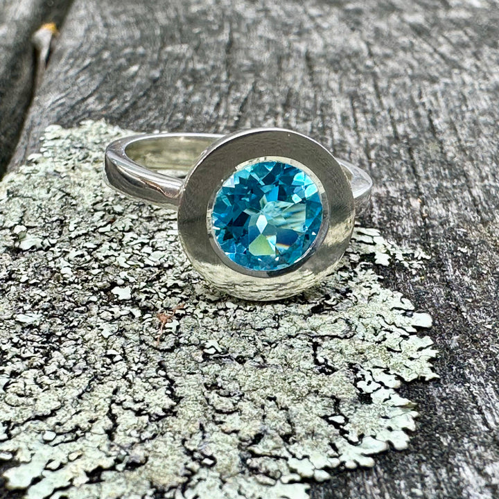 Blue topaz ring