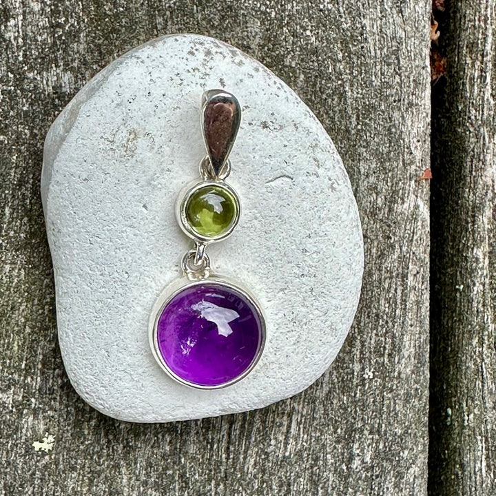 Amethyst and peridot pendant