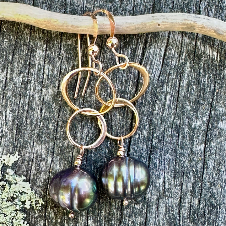 Peacock freshwater pearl earrings