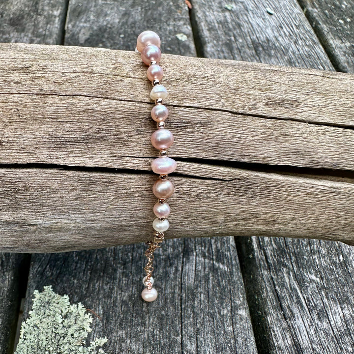 Pink freshwater pearl bracelet