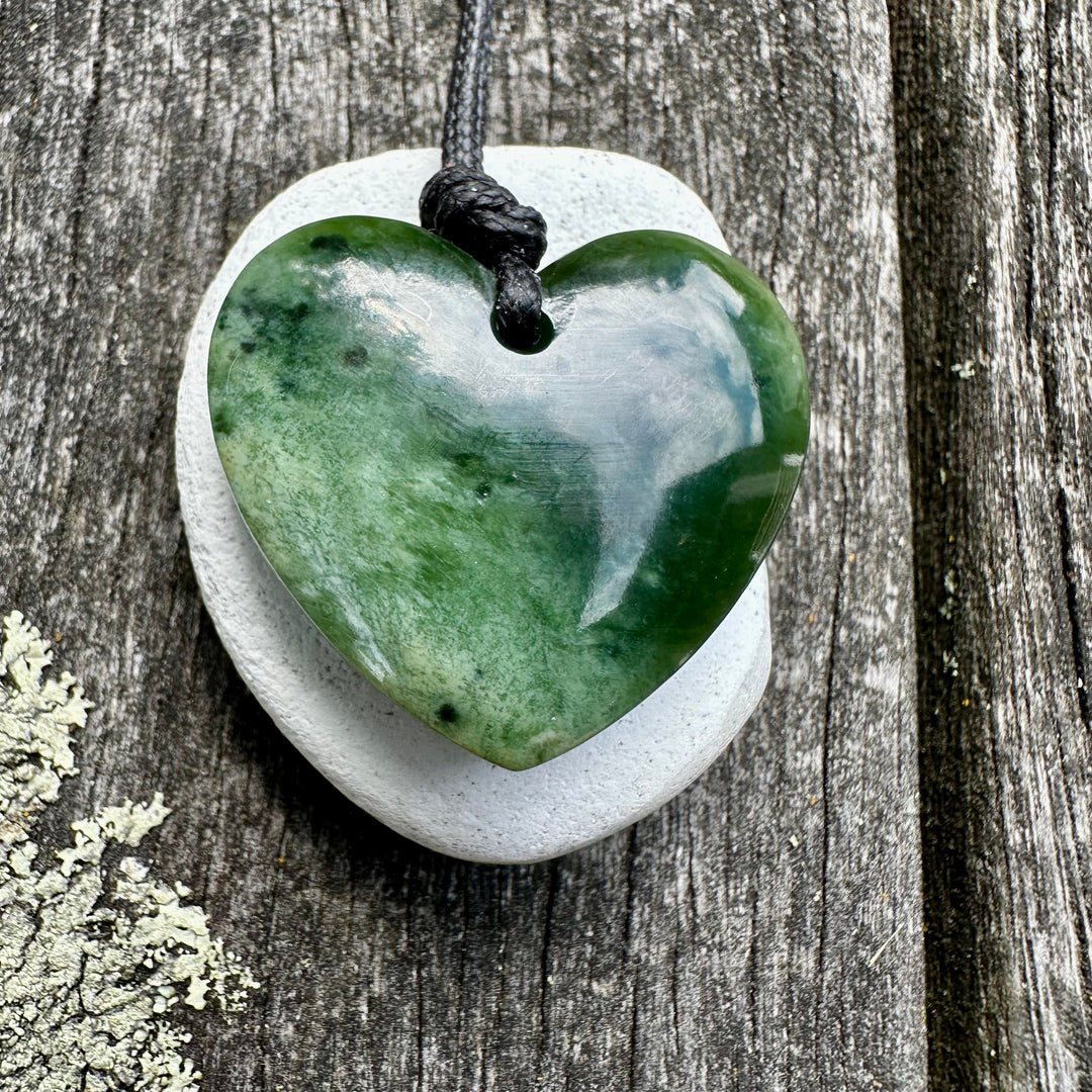 New Zealand greenstone heart (manawa)