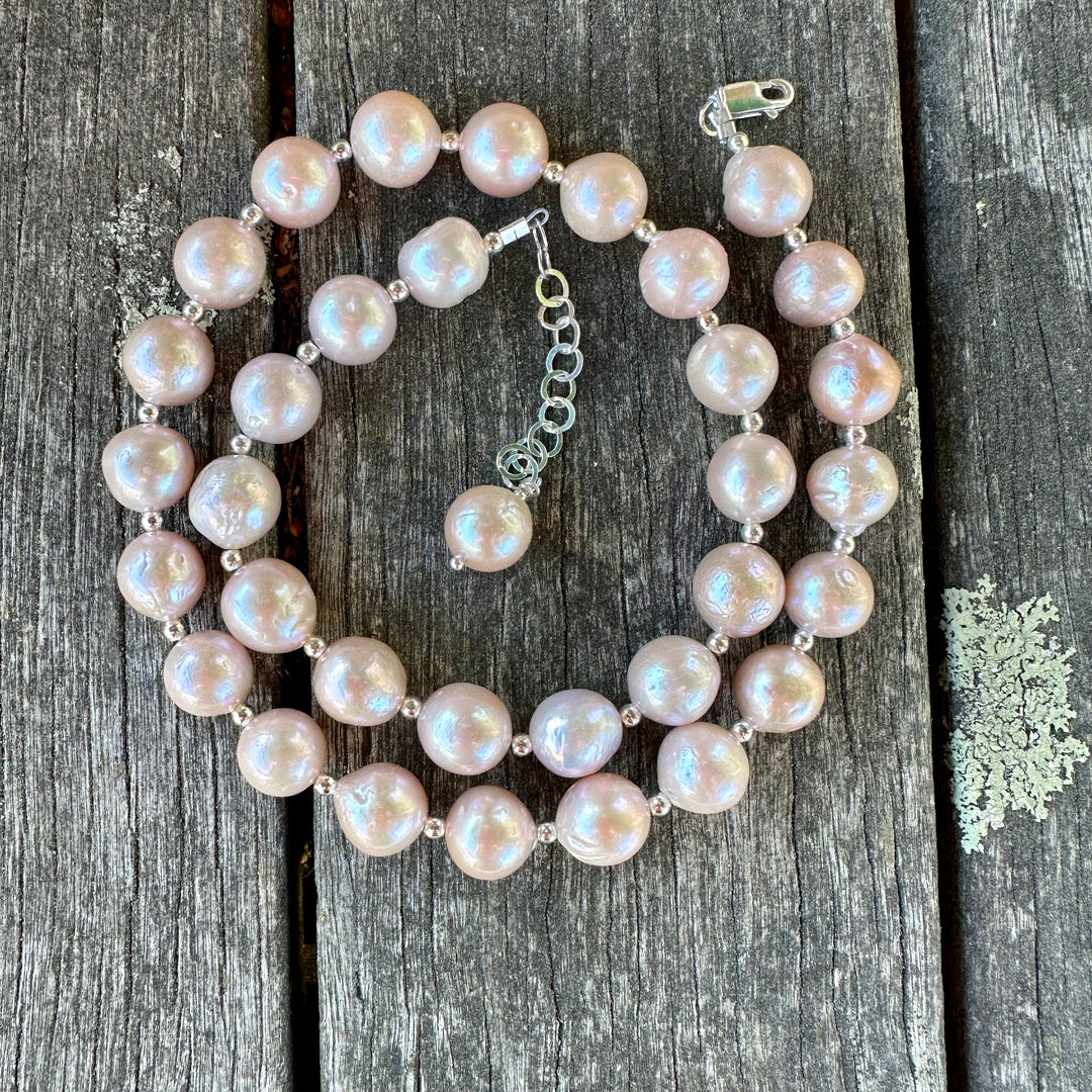 Pale pink freshwater pearl necklace