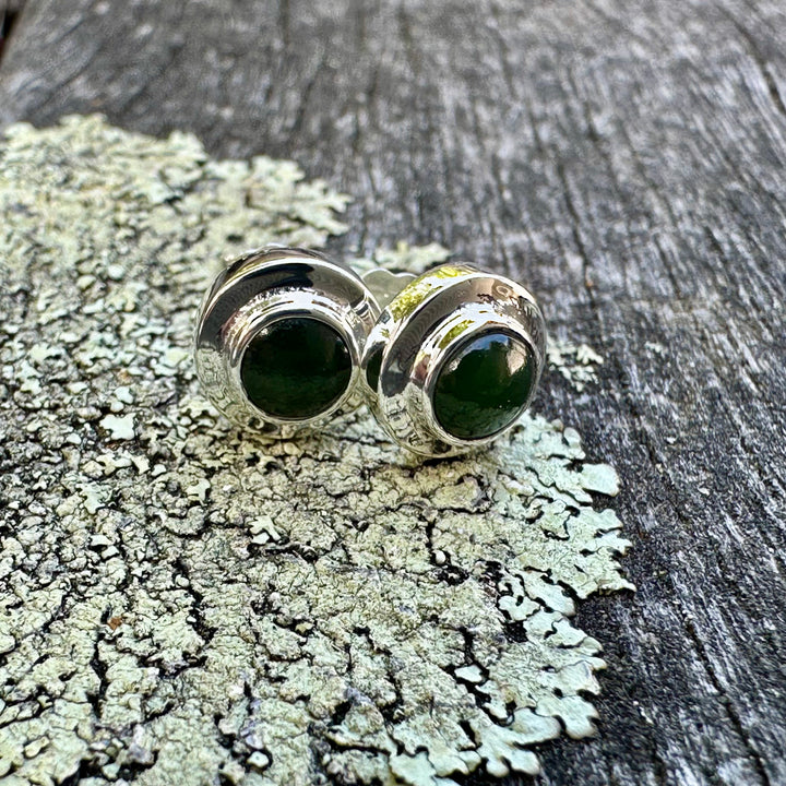 5mm New Zealand greenstone studs