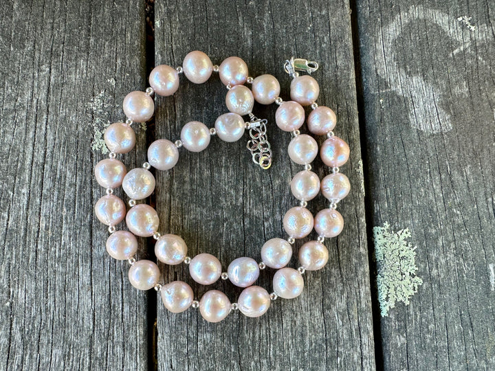 Pale pink freshwater pearl necklace