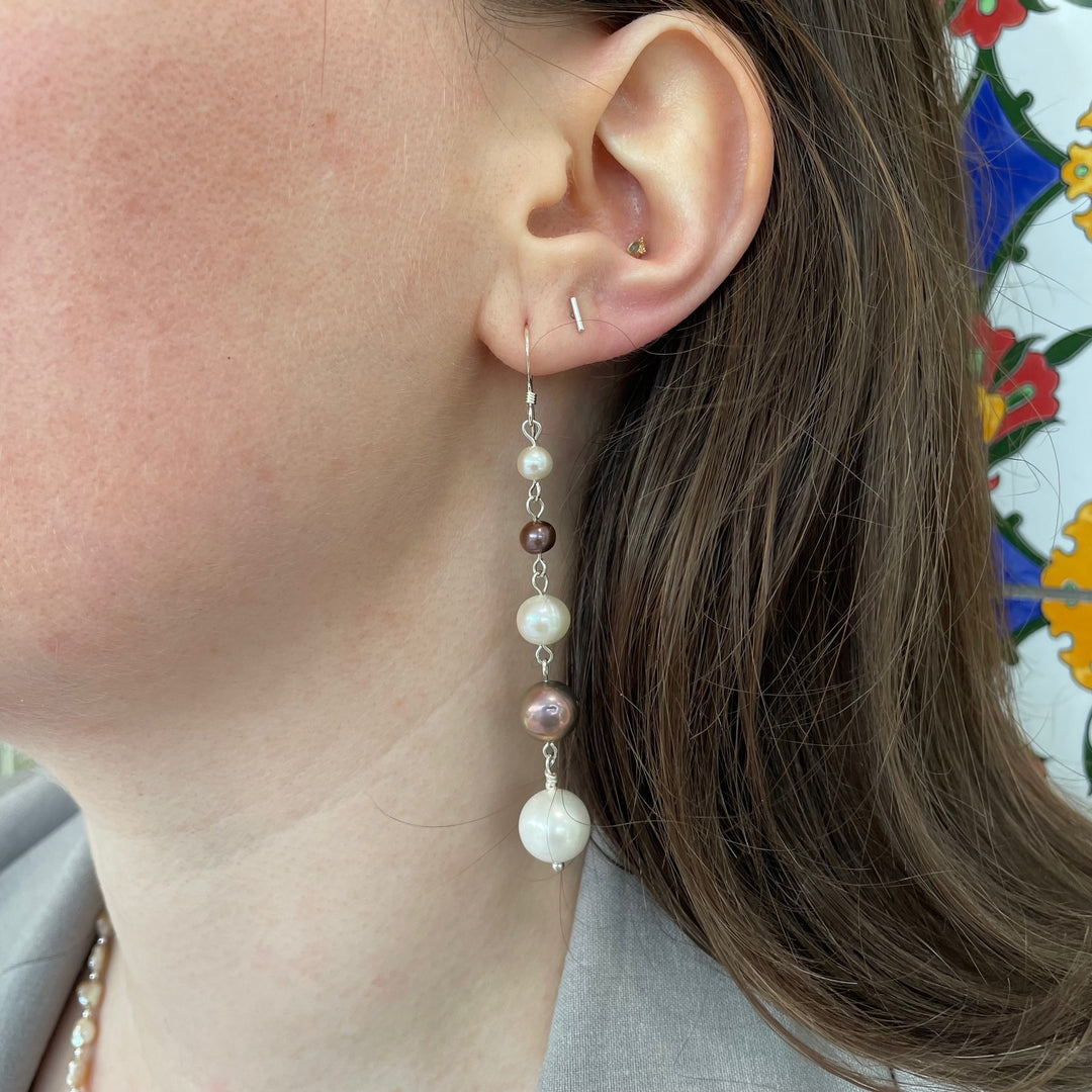 Freshwater pearl drop earrings