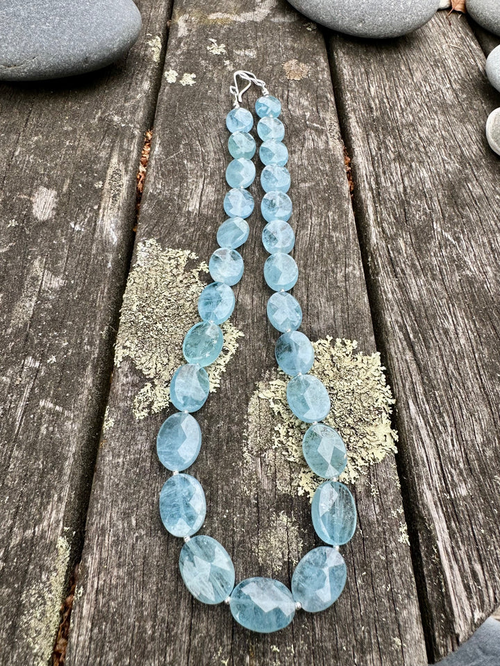 Faceted aquamarine necklace
