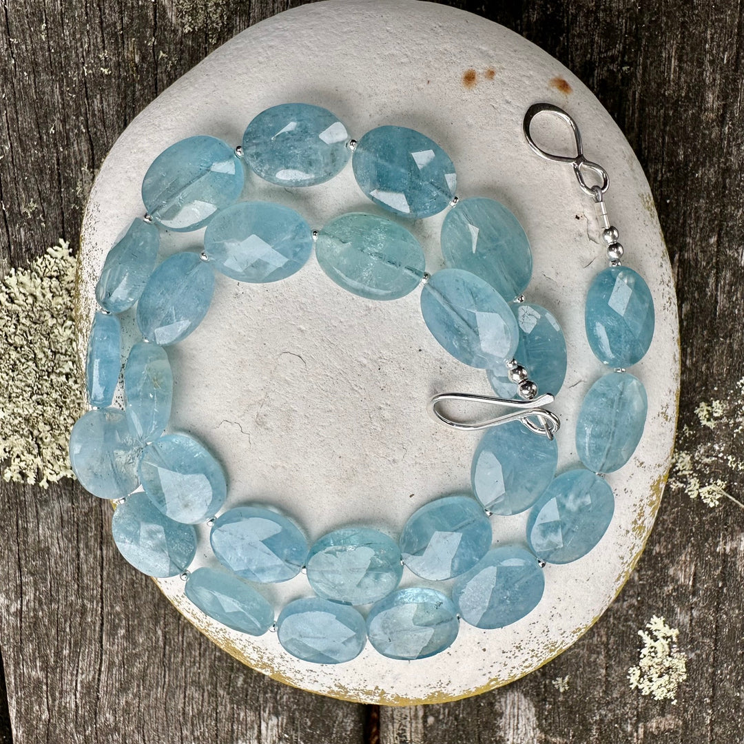 Faceted aquamarine necklace