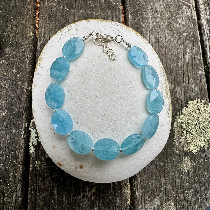 Faceted aquamarine bracelet
