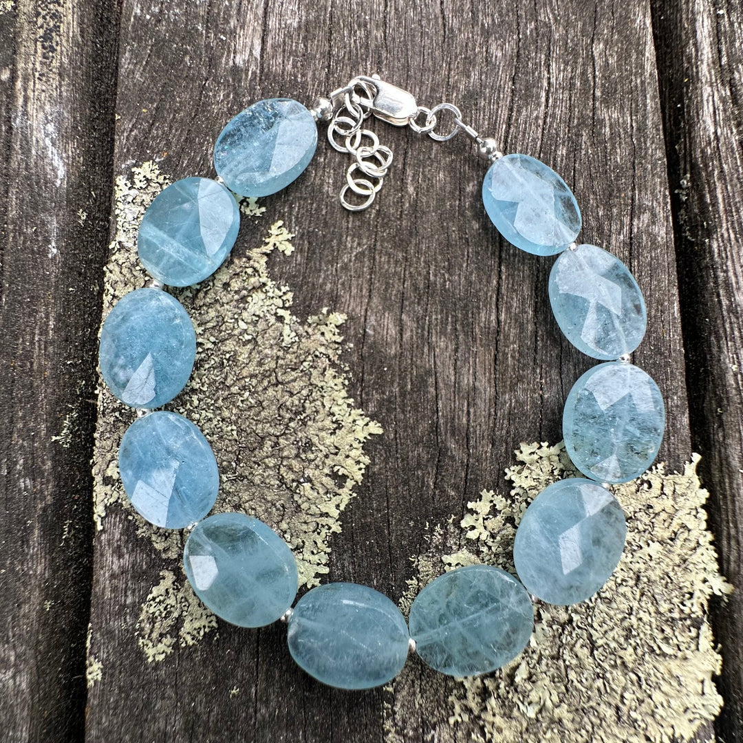 Faceted aquamarine bracelet