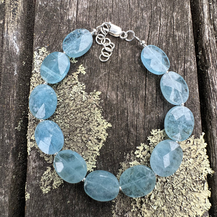 Faceted aquamarine bracelet