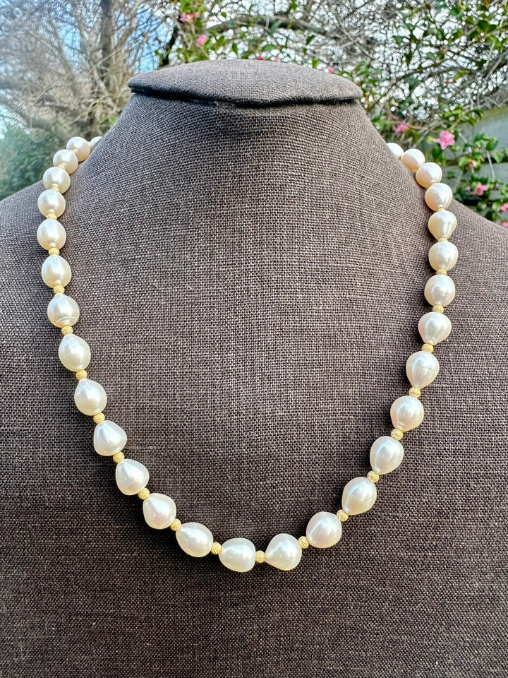 Cream freshwater pearl necklace