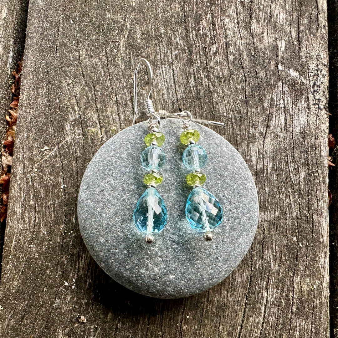 Faceted blue topaz & peridot earings