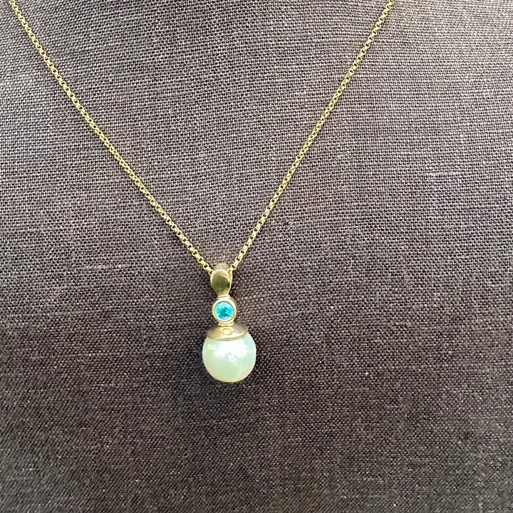 Freshwater pearl & zircon pendant