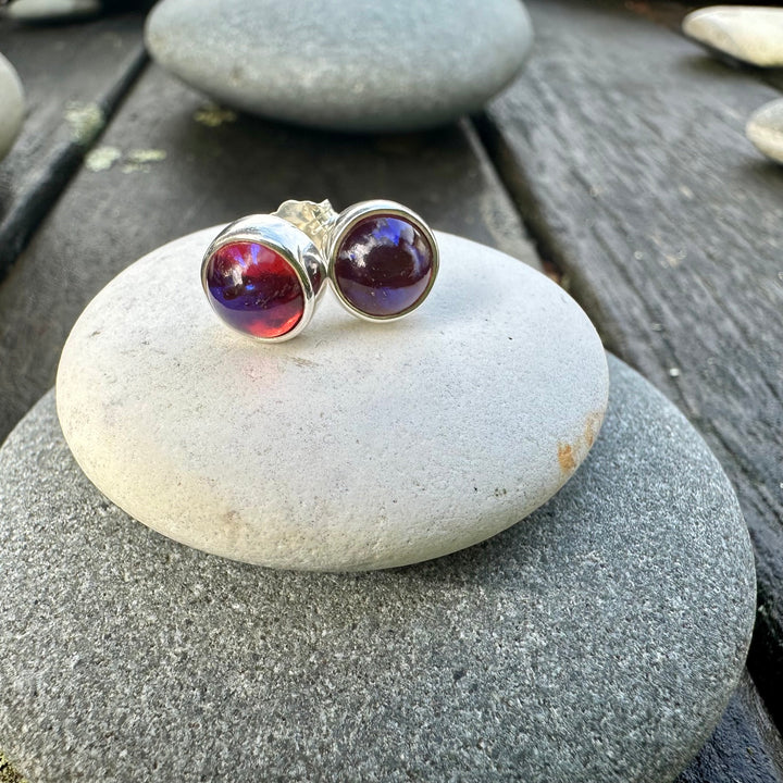 6mm Vintage dragons' breath studs