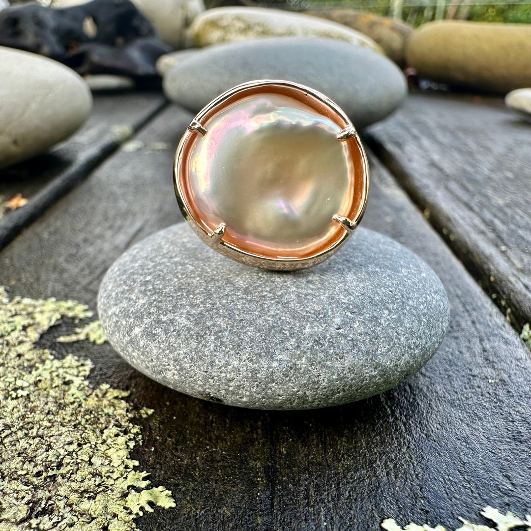 pink freshwater pearl in 9ct antique rose gold