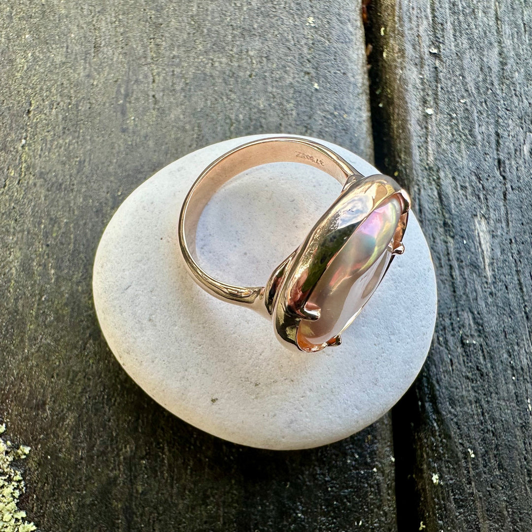pink freshwater pearl in 9ct antique rose gold