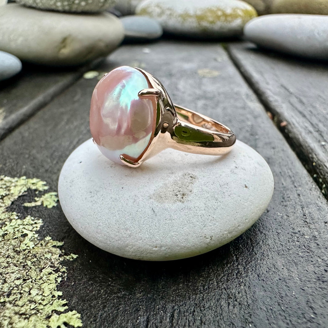 Contemporary pink freshwater pearl ring