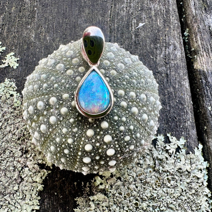 .96ct Opal Australian crystal pendant