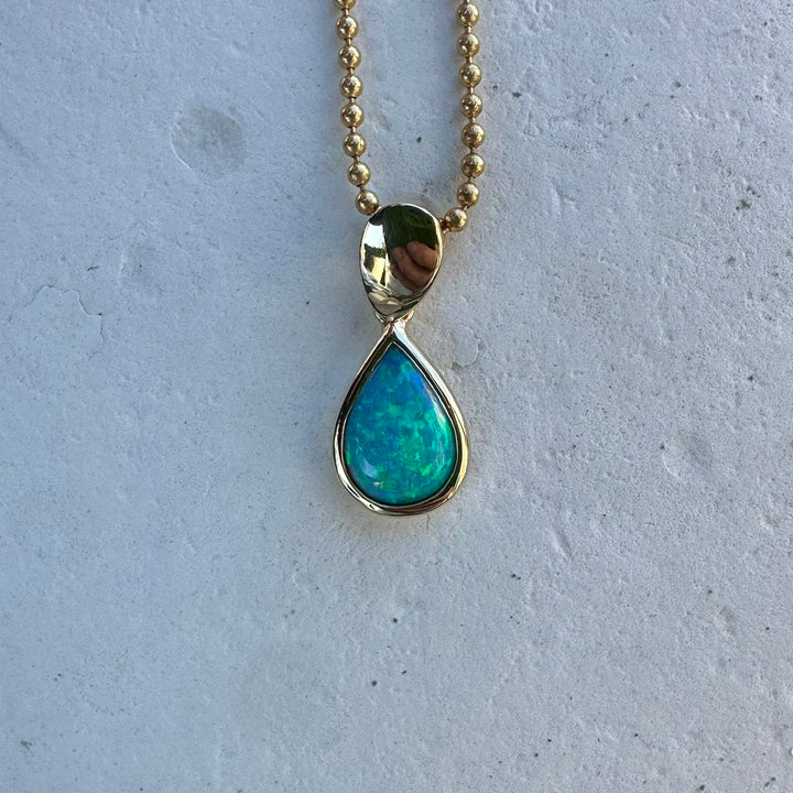 .96ct Opal Australian crystal pendant
