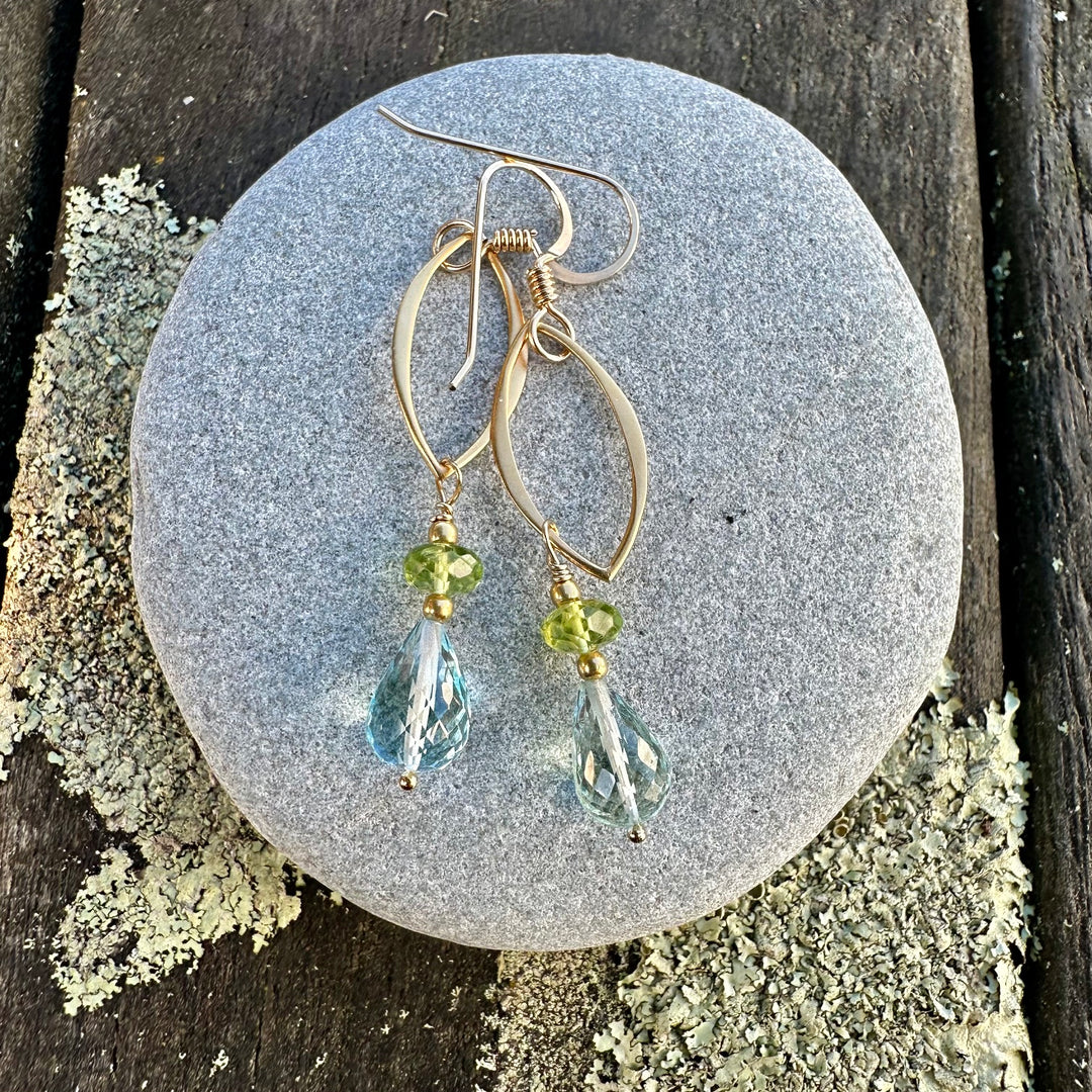 gorgeous faceted blue topaz &amp; peridot drop earrings