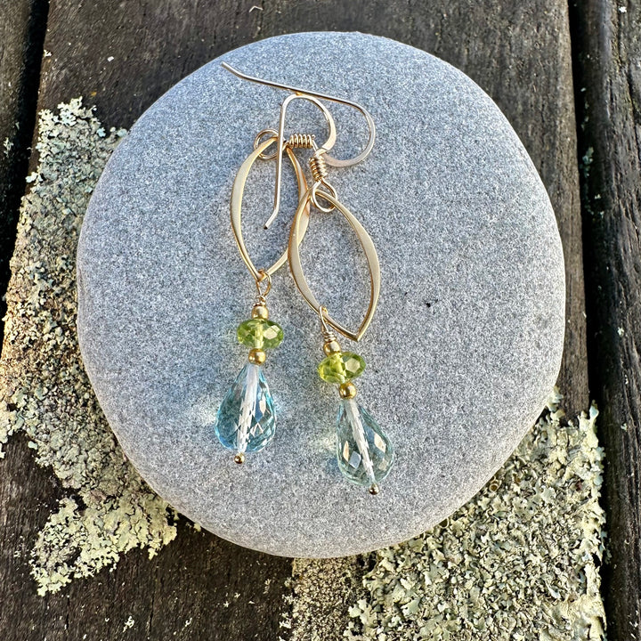 gorgeous faceted blue topaz &amp; peridot drop earrings