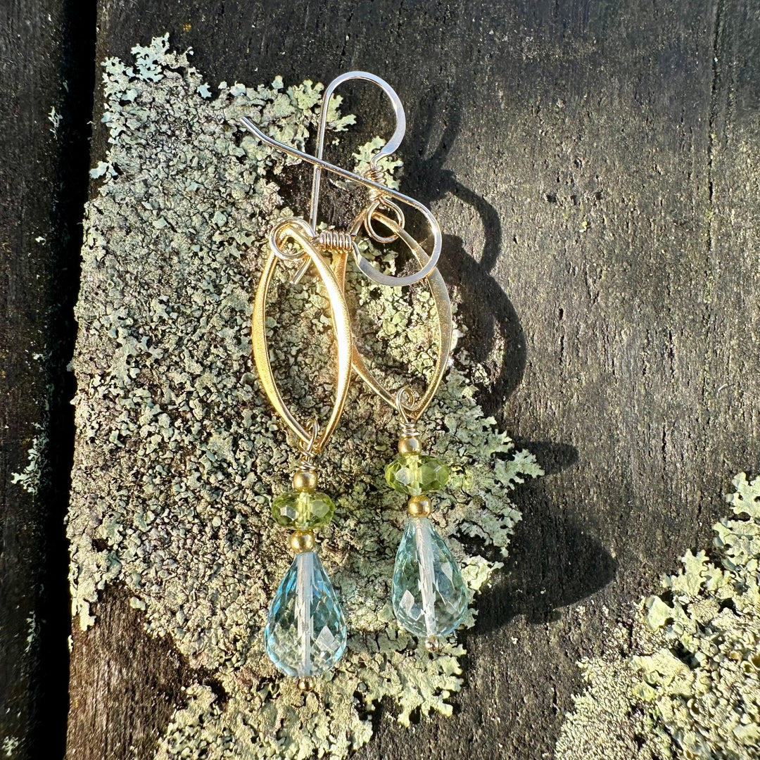 gorgeous faceted blue topaz &amp; peridot drop earrings
