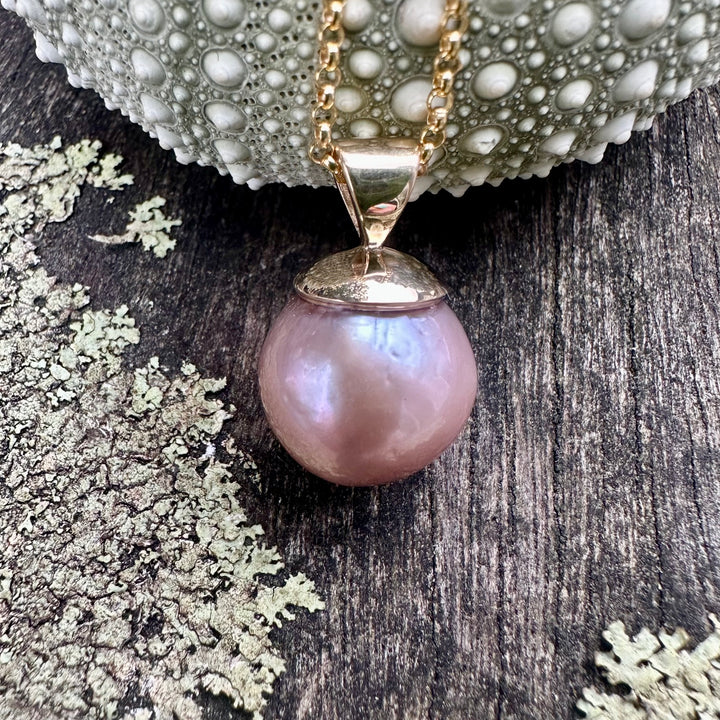 Pink baroque freshwater pearl pendant