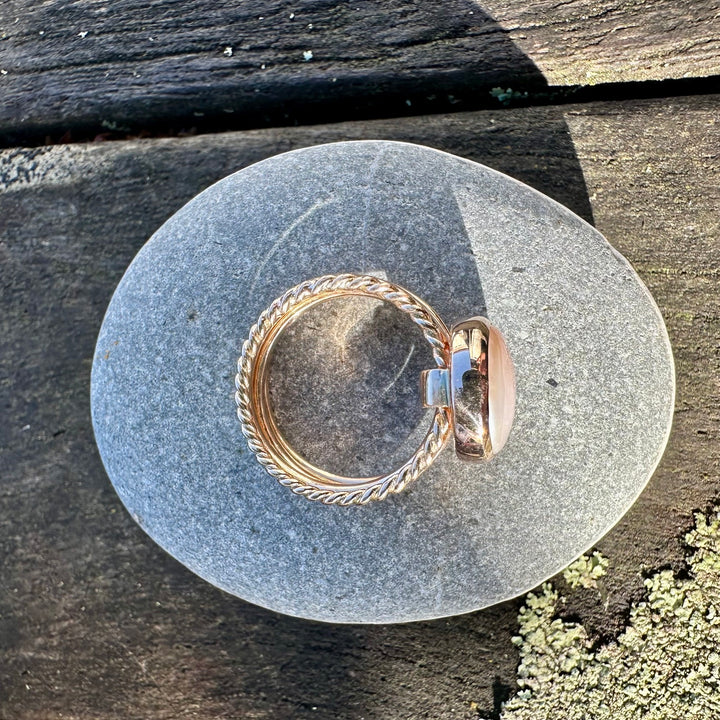 Pink freshwater pearl fine unity ring