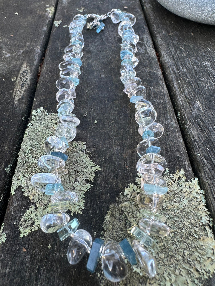Rock crystal &amp; aquamarine necklace