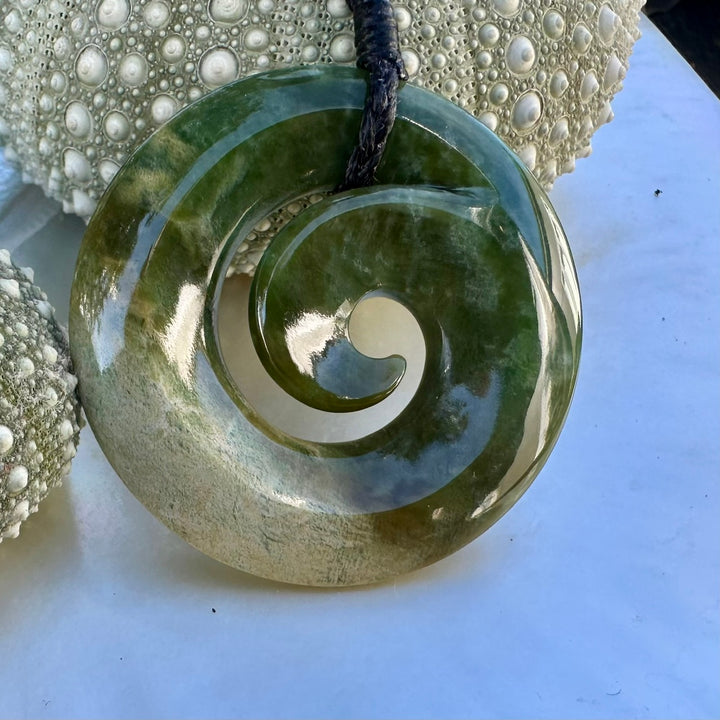 Medium Marsden flower koru
