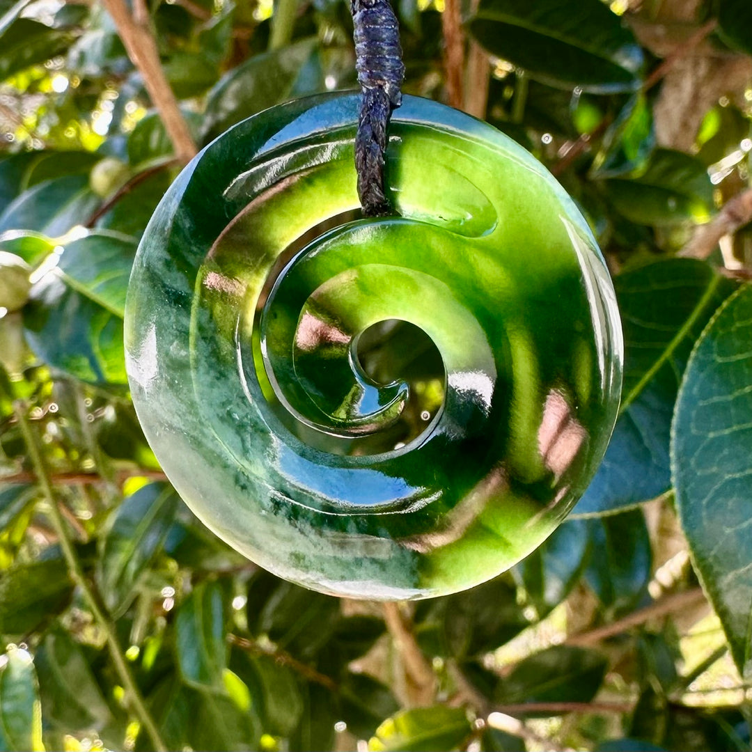 Medium Marsden flower koru