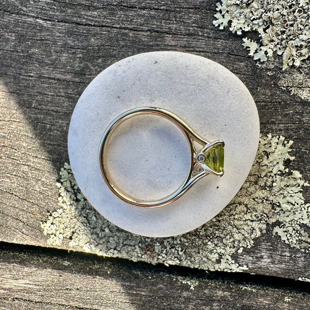 .87ct peridot ring