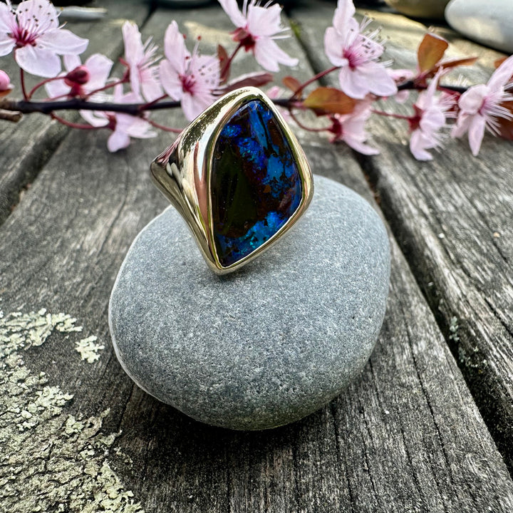 8ct Winton Boulder opal signet ring