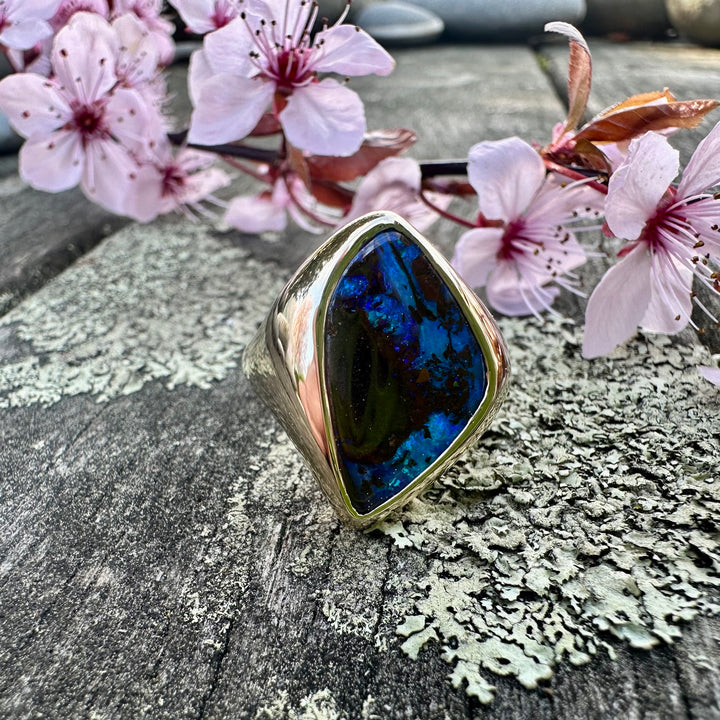 8ct Winton Boulder opal signet ring