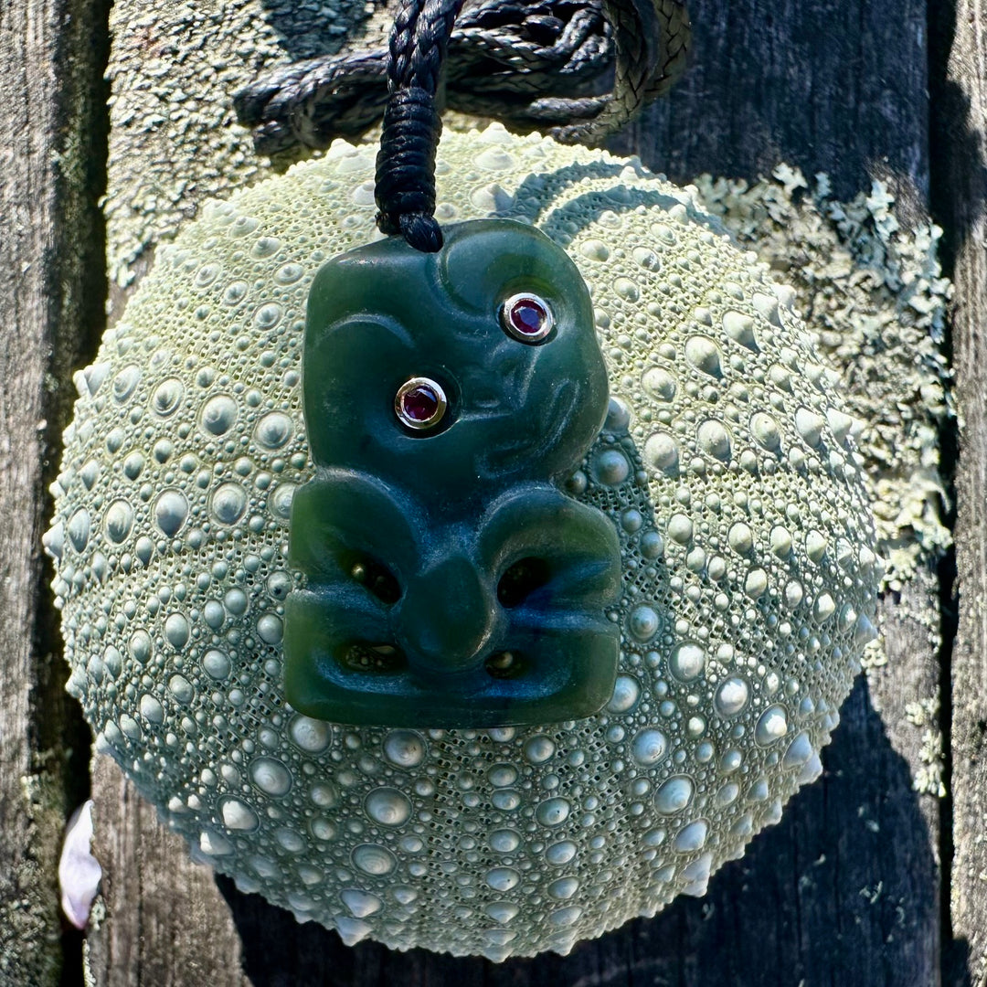 Tiny Tiki, New Zealand Greenstone