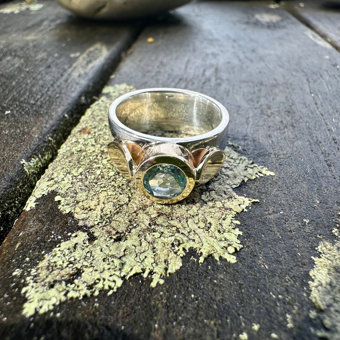 aquamarine Amore ring