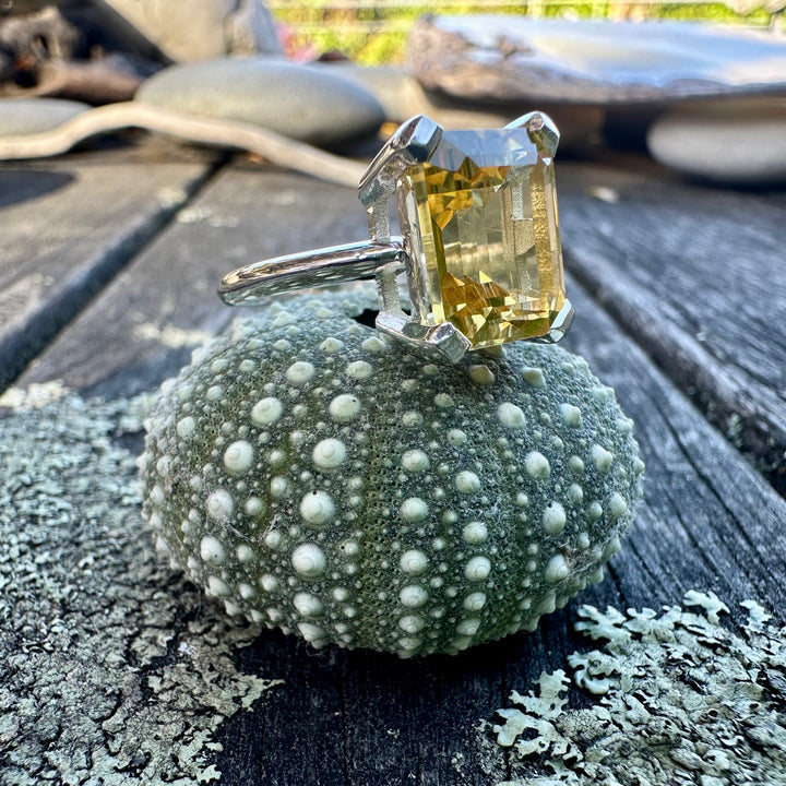 Citrine Ouruhia ring