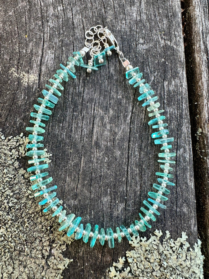 Faceted apatite rondel bracelet