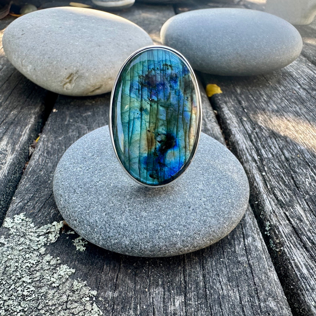 huge labradorite ring