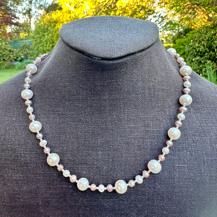 White &amp; pink freshwater pearl necklace