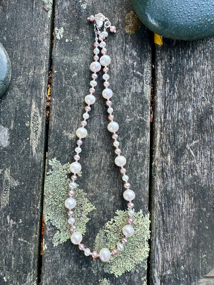 White &amp; pink freshwater pearl necklace