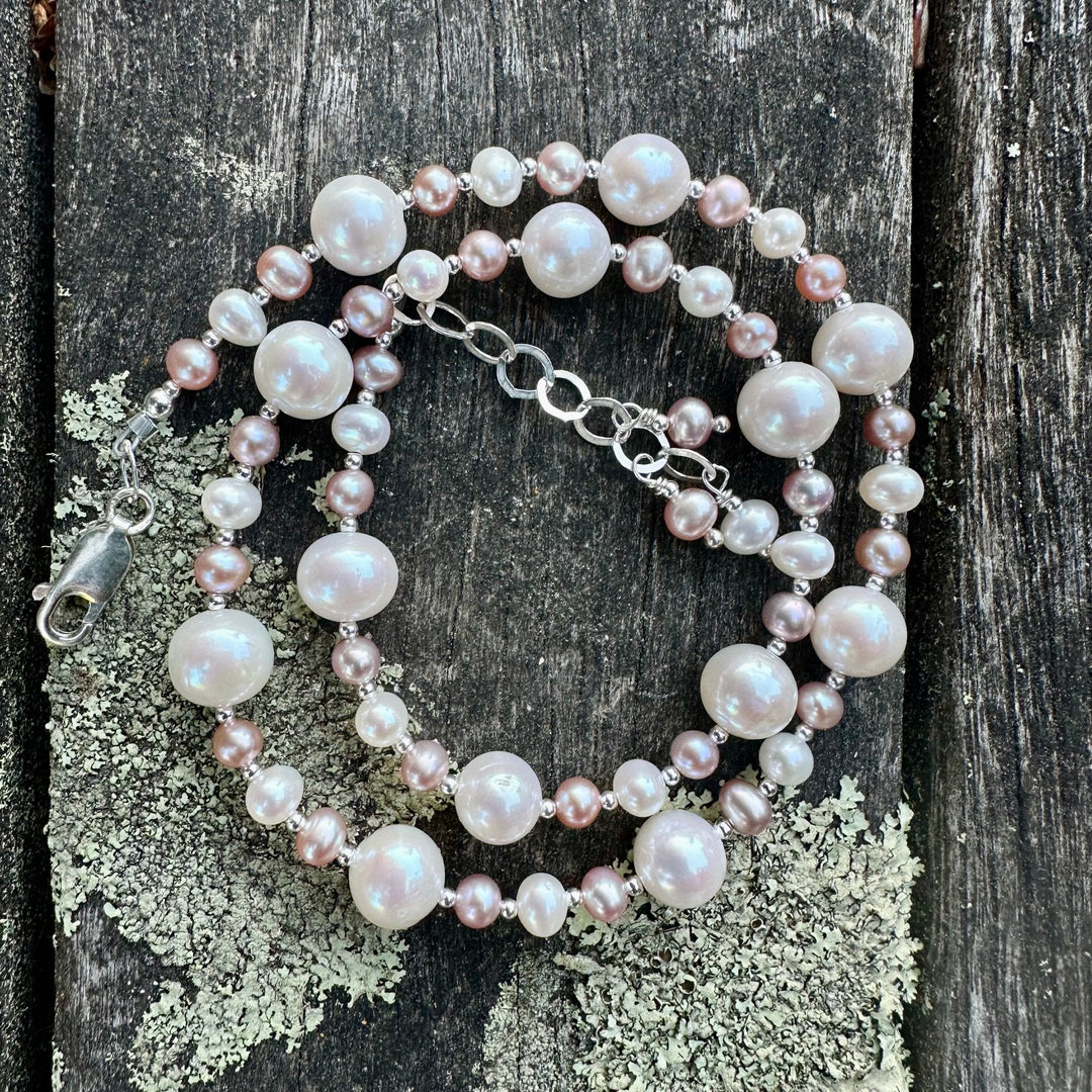 White &amp; pink freshwater pearl necklace