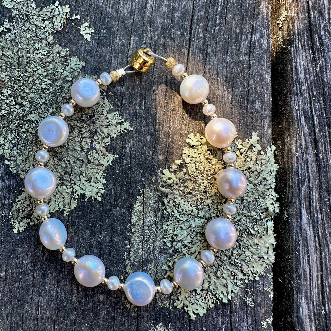 white freshwater coin pearl bracelet