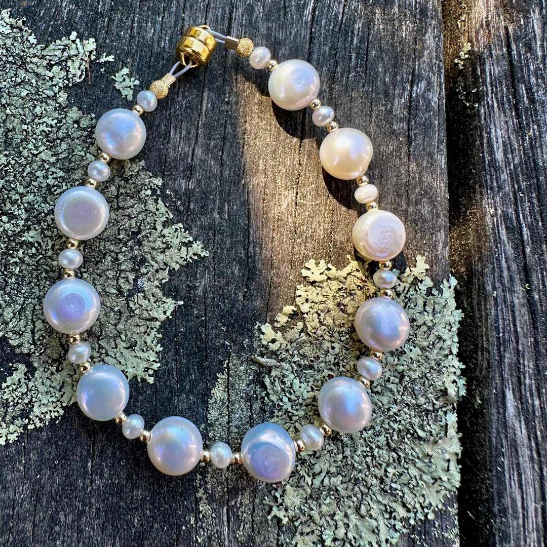 white freshwater coin pearl bracelet