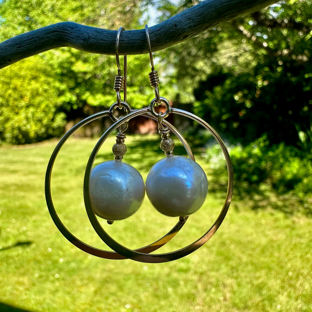 AA Quality white freshwater pearl