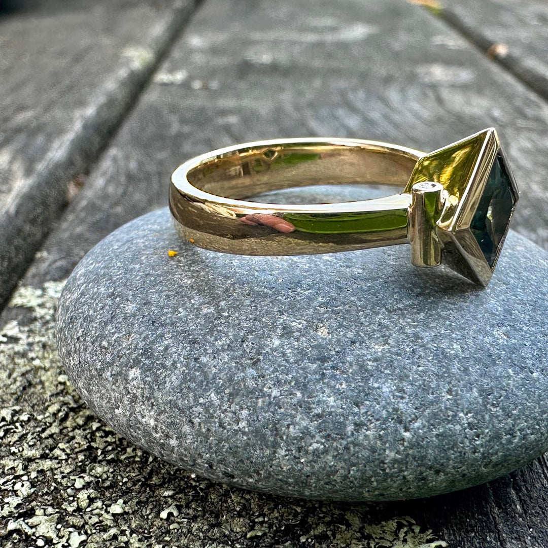 Australian sapphire  ring